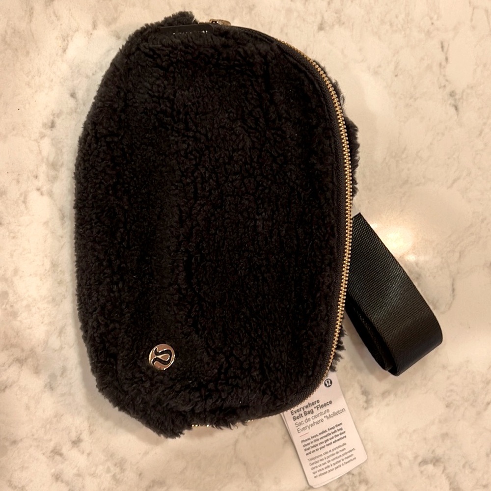 Everywhere Belt Bag, *fleece.